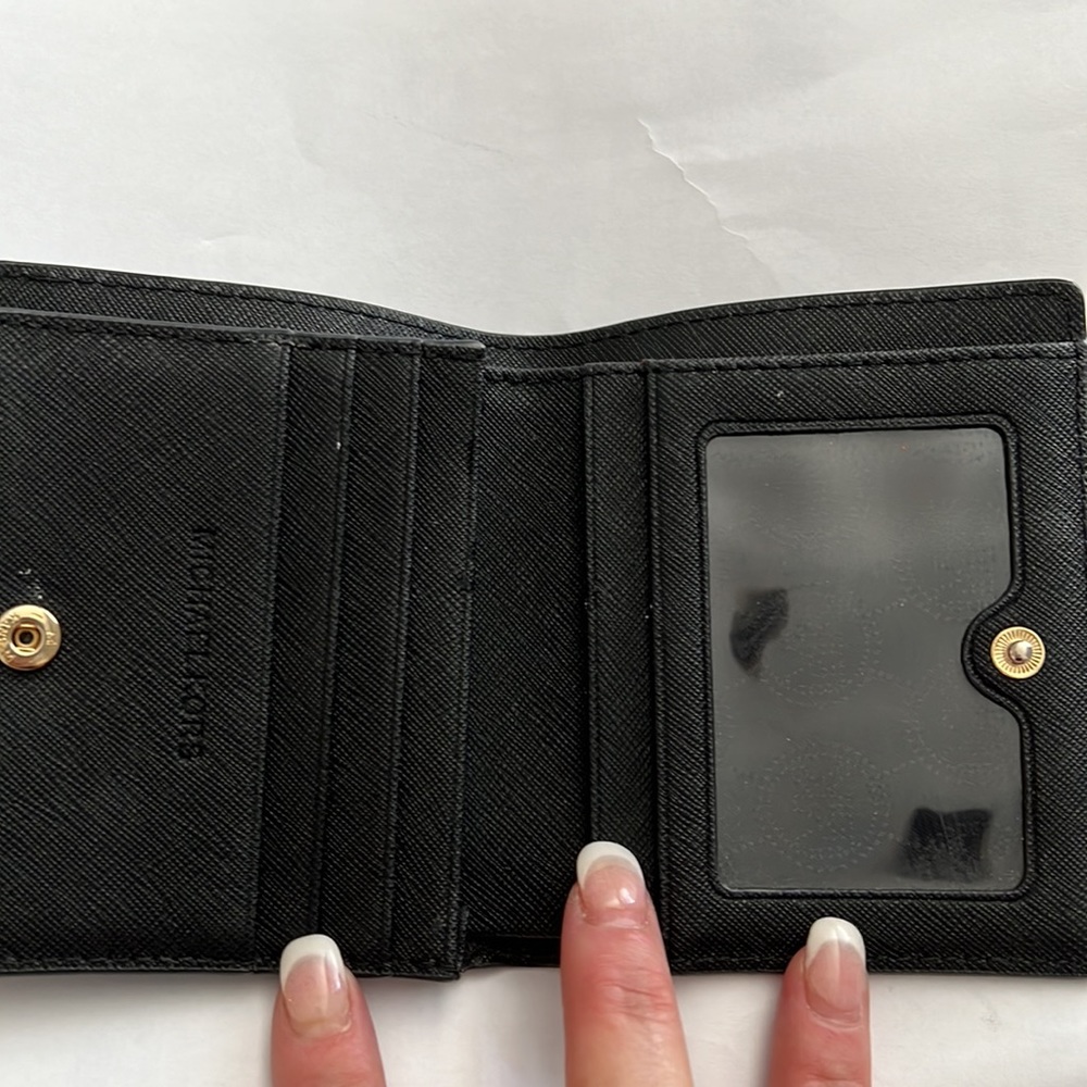 Wallet - Picture 4 of 5